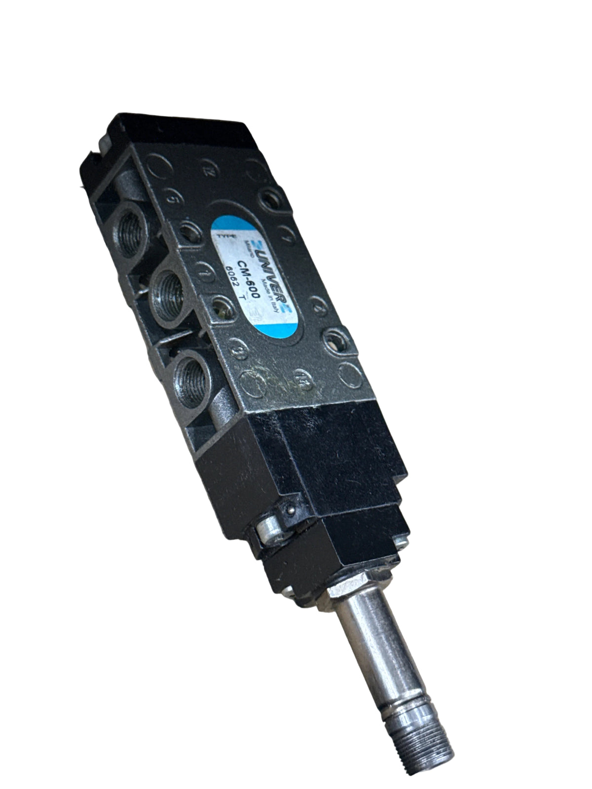 CM-600